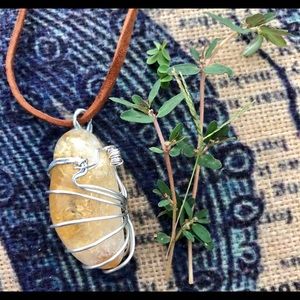 *HANDMADE* Citrine Silver Wire Wrapped Necklace